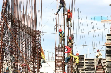 Construcción estructural con armado de cimentación en sitio